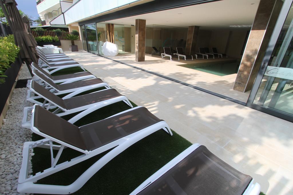Apartamentos Cambrils Playa Spa Екстериор снимка
