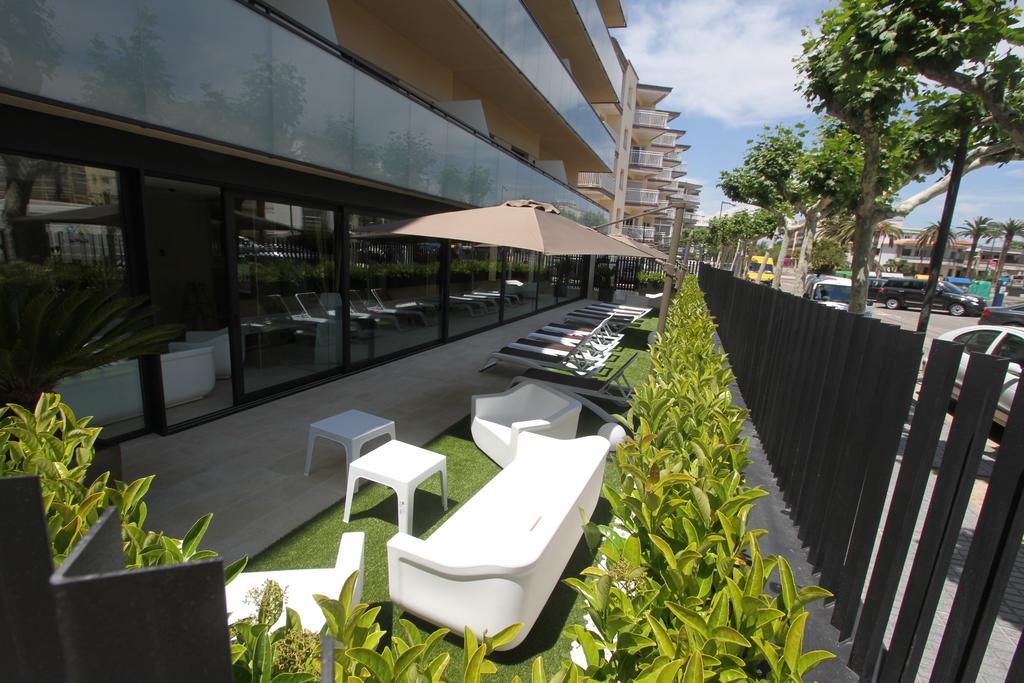Apartamentos Cambrils Playa Spa Екстериор снимка