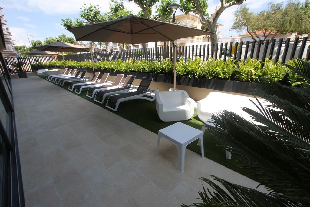 Apartamentos Cambrils Playa Spa Екстериор снимка
